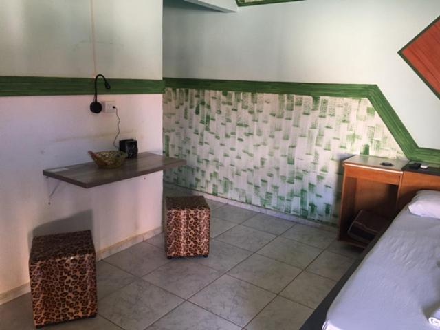 Lux Motel Оламбра Екстериор снимка